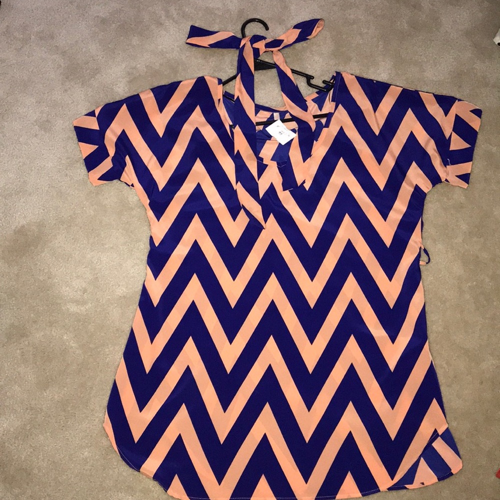 Boutique Dress - Picture 2 of 4